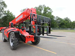 Manitou swing carriage on a Manitou telehandler.