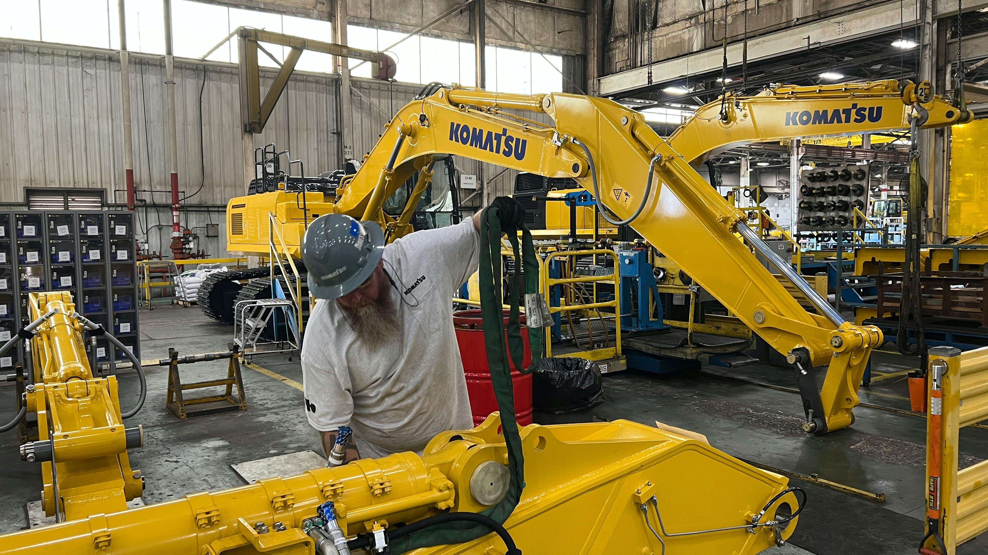 Komatsu worker in plant