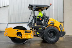 Ammann ARS 70 single drum roller.