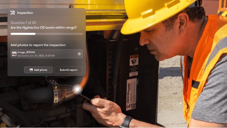 Trackunit safety display