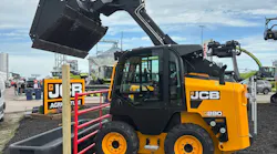 JCB 290 skid steer