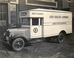 An Omaha Standard delivery body turns this General Motors truck into a rolling advertisement for Des Moines-based Iten Biscuit Company and its Snow White Bakeries.