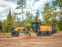 Case Construction Equipment GR935 motor moving fast.